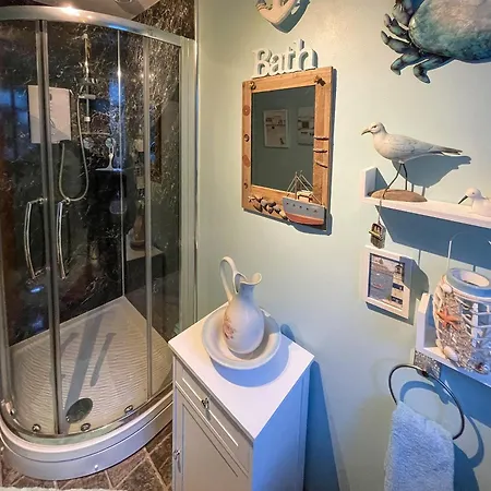 펜션 Mystified West Burton